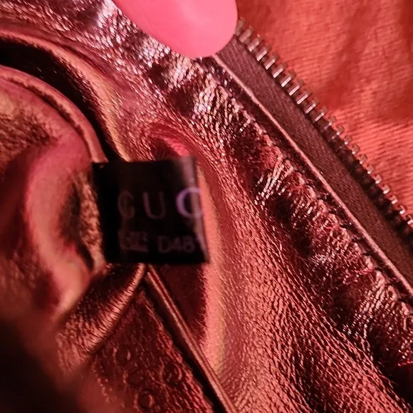 Gucci Clutch - Picture 7 of 10